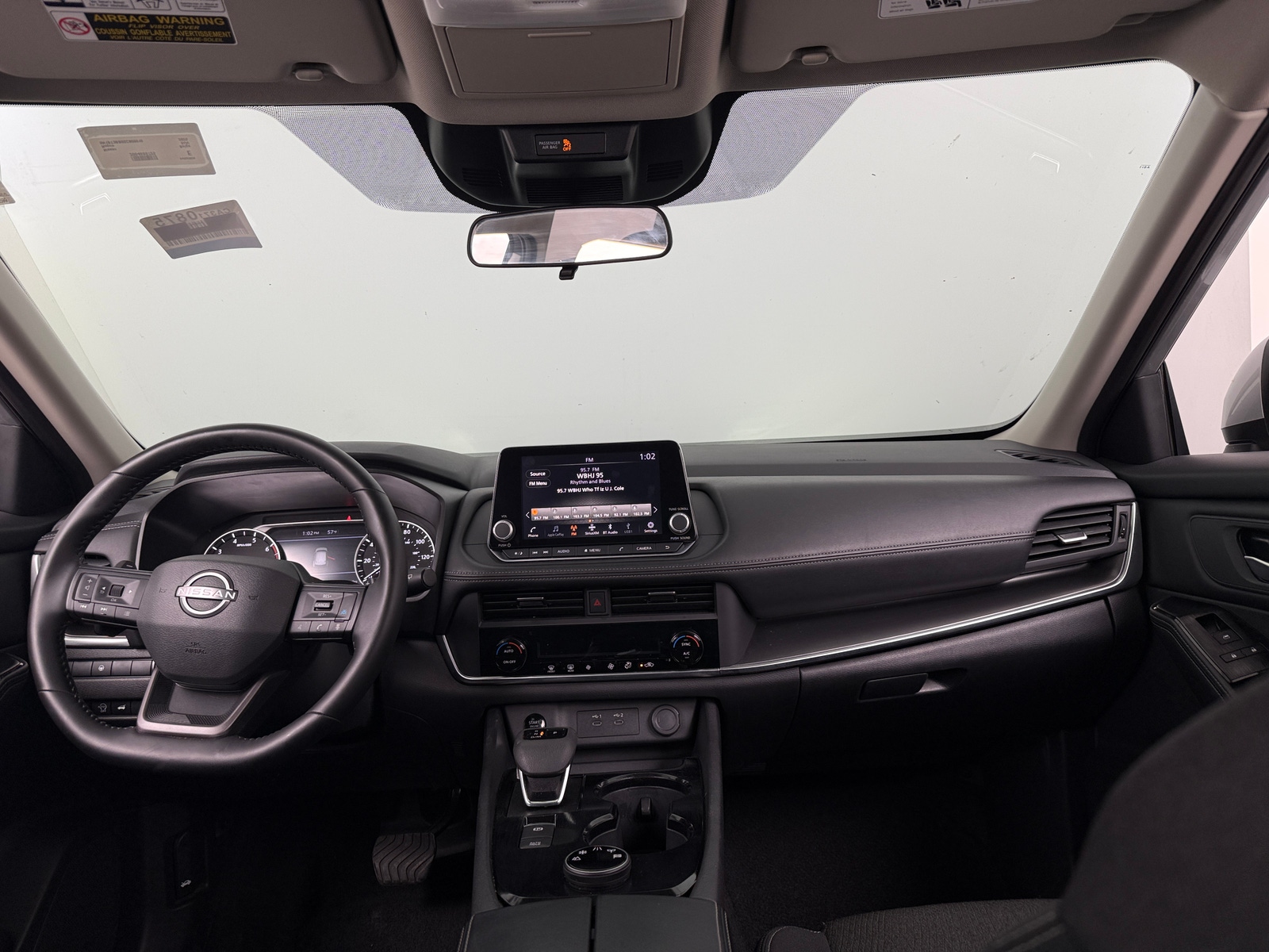 Thumbnail: 2025 Nissan Rogue - 3