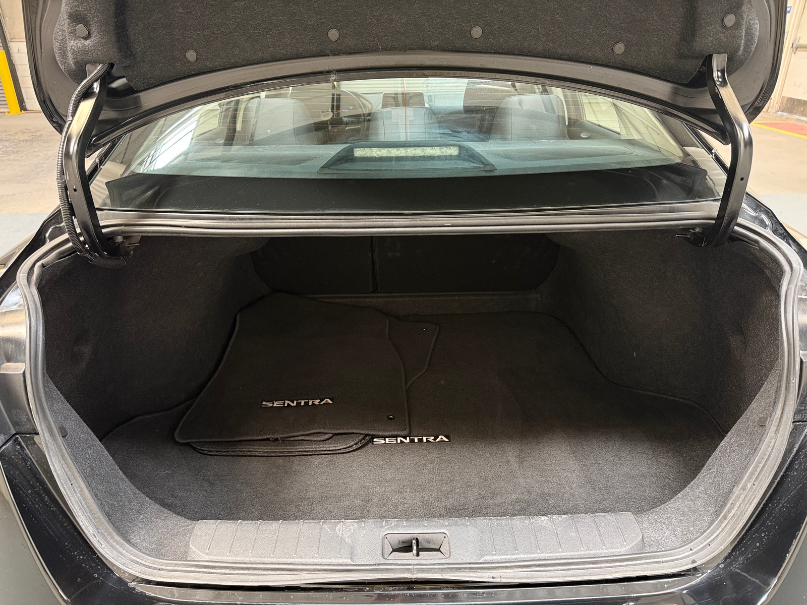 Thumbnail: 2025 Nissan Sentra - 7