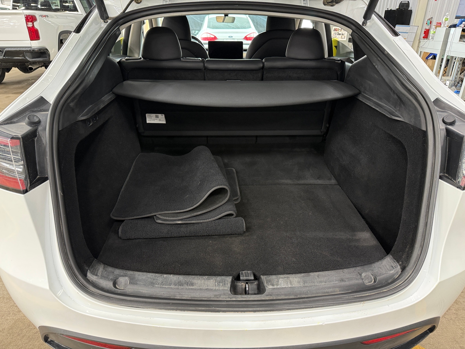 Thumbnail: 2024 Tesla Model Y - 6