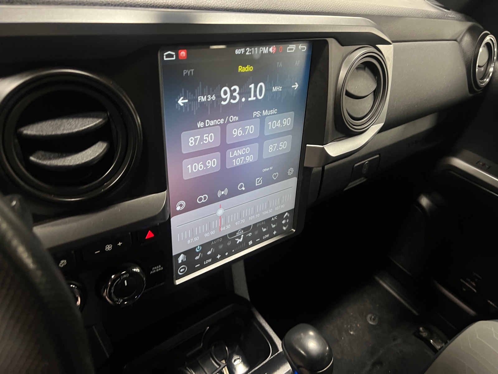 Thumbnail: 2021 Toyota Tacoma - 4