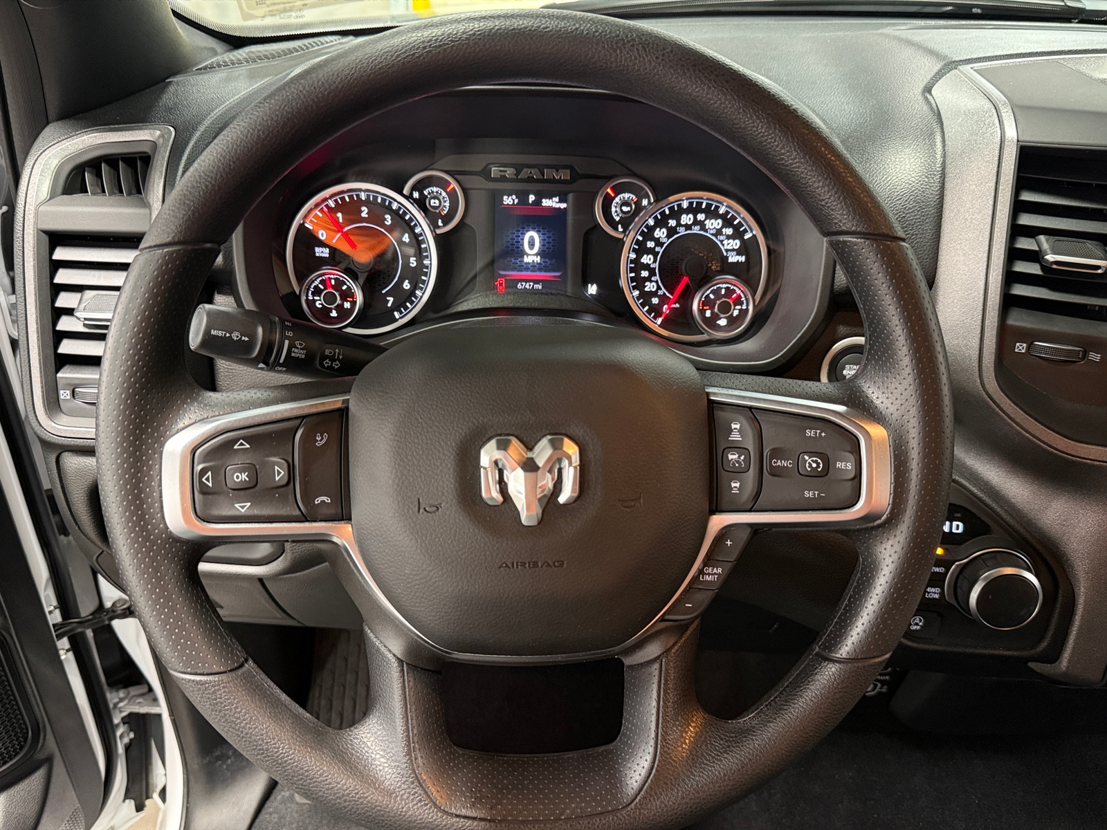 Thumbnail: 2025 RAM 1500 - 4