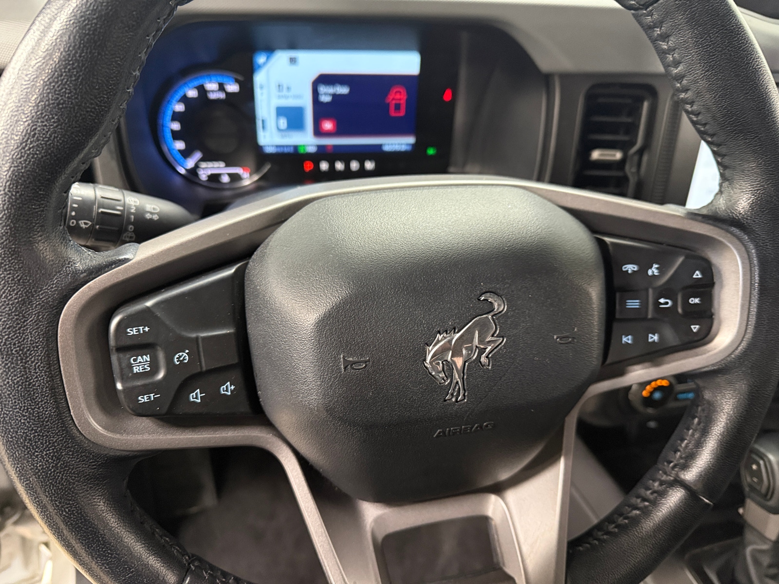 Thumbnail: 2021 Ford Bronco - 5