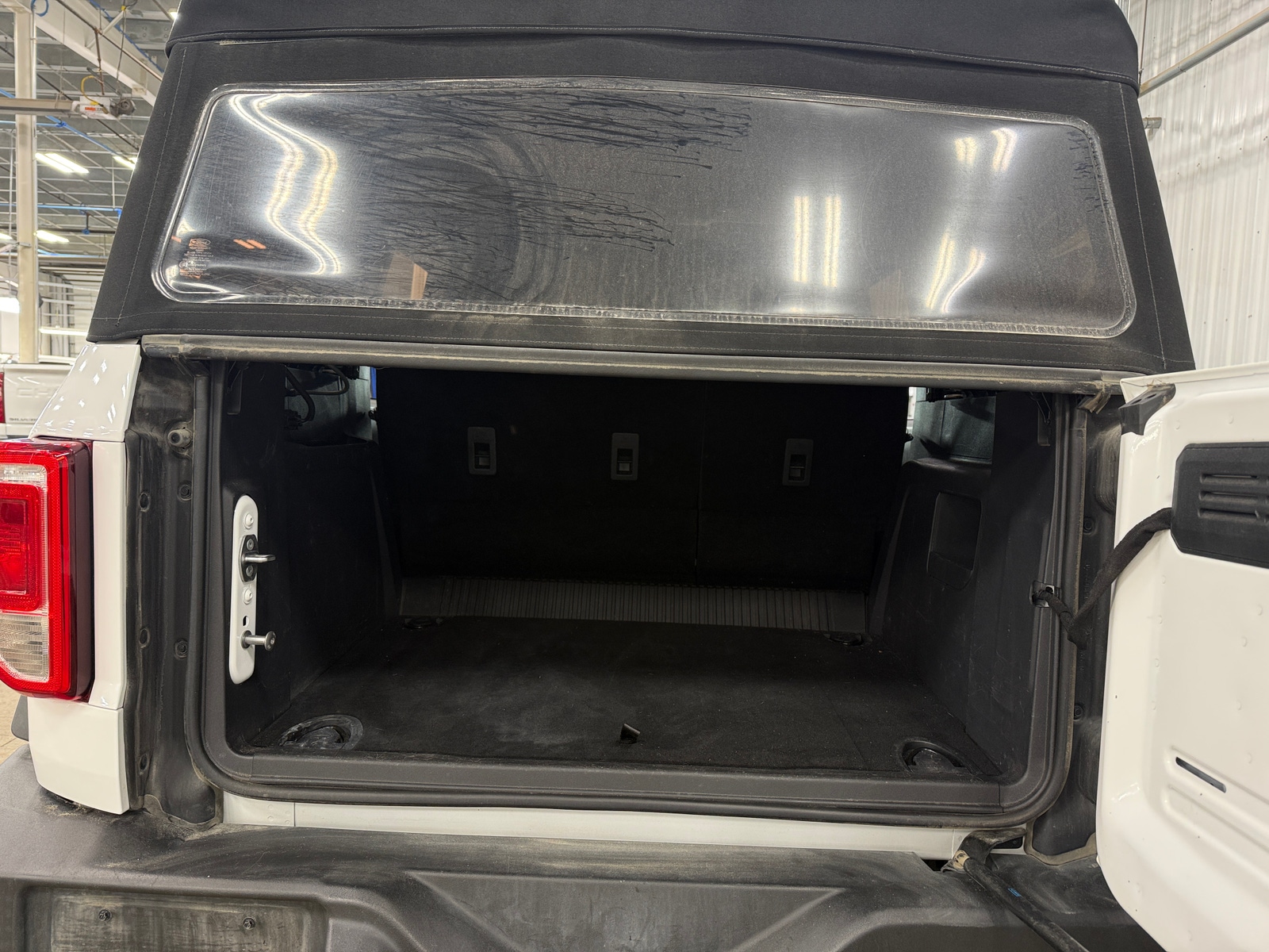 Thumbnail: 2021 Ford Bronco - 7