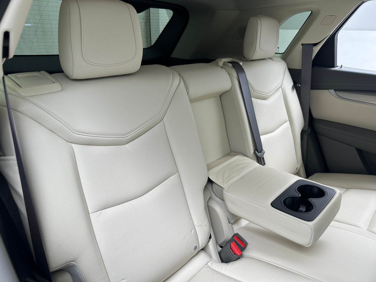 Thumbnail: 2017 Cadillac XT5 - 5