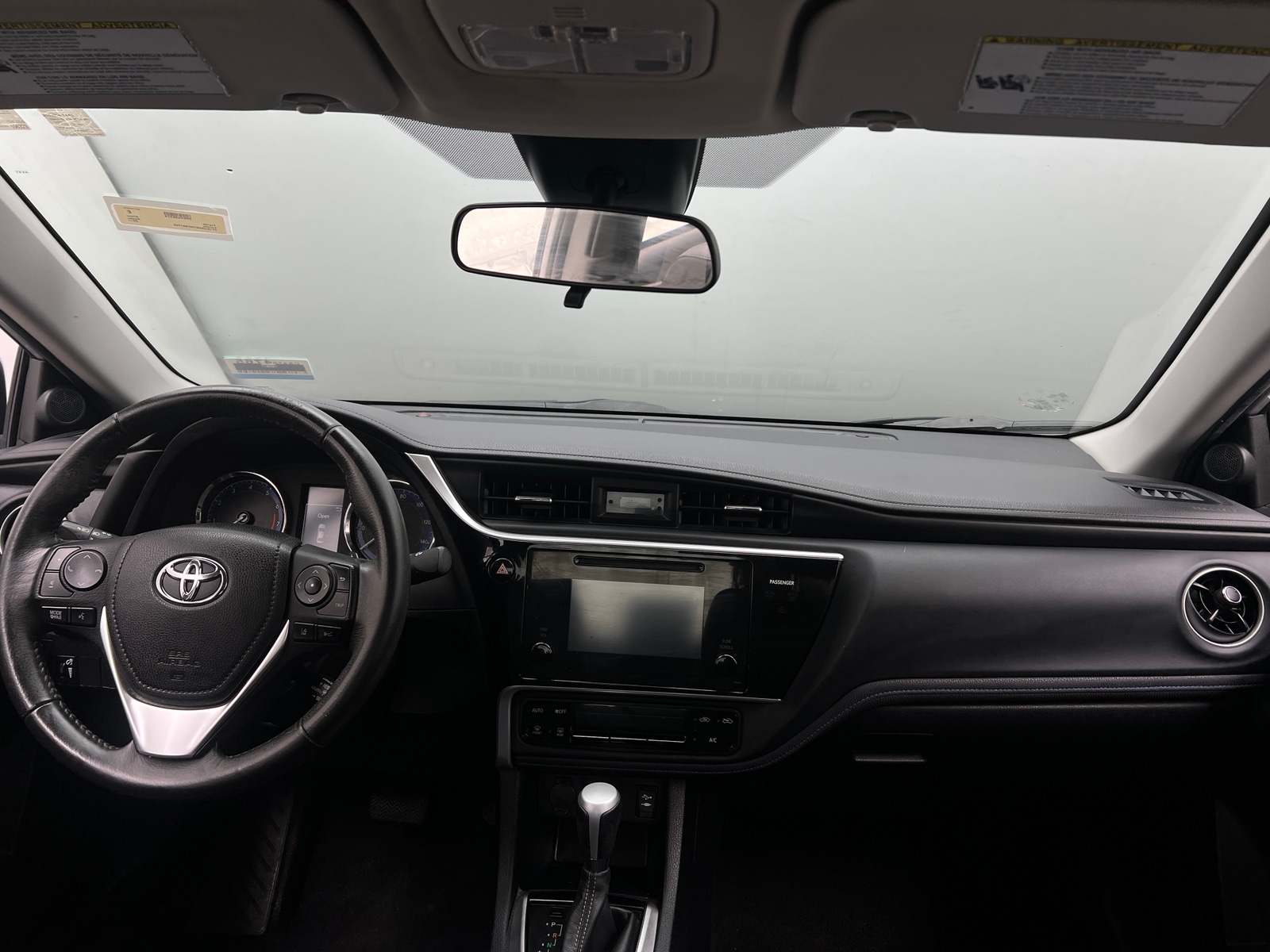 Thumbnail: 2017 Toyota Corolla - 3