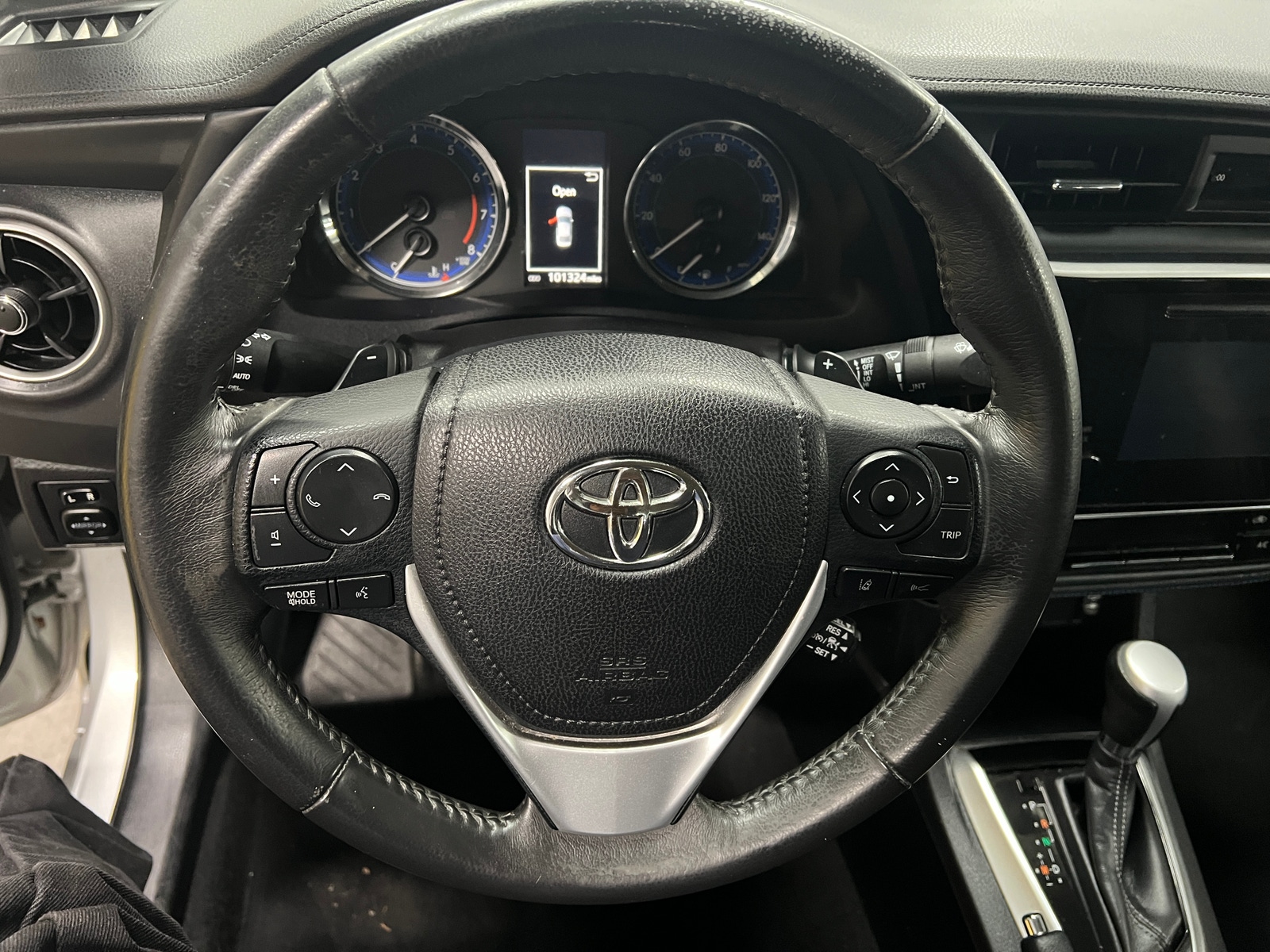 Thumbnail: 2017 Toyota Corolla - 5