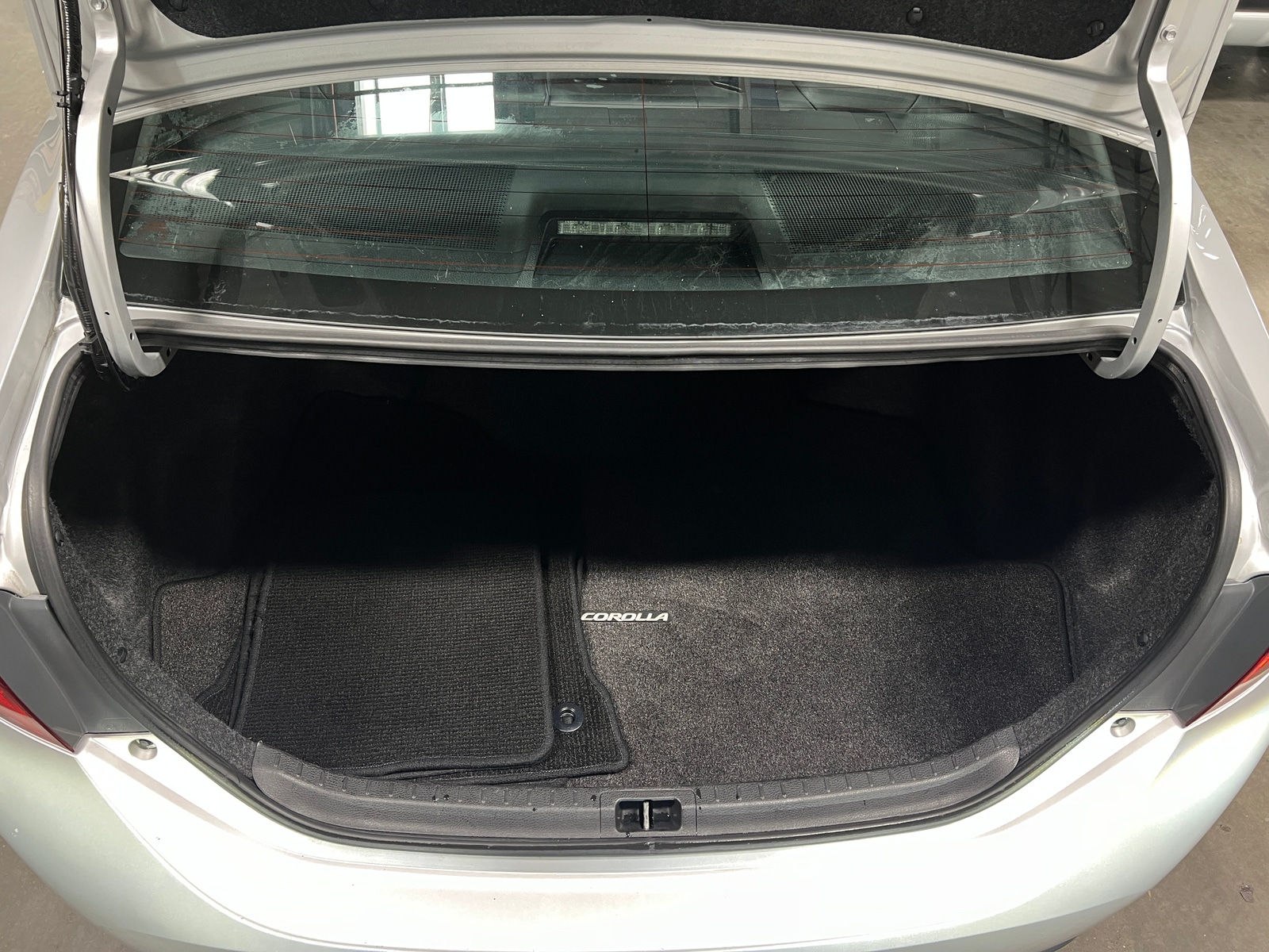 Thumbnail: 2017 Toyota Corolla - 7