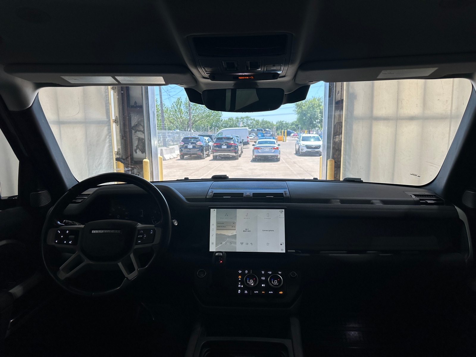 Thumbnail: 2023 Land Rover Defender - 2