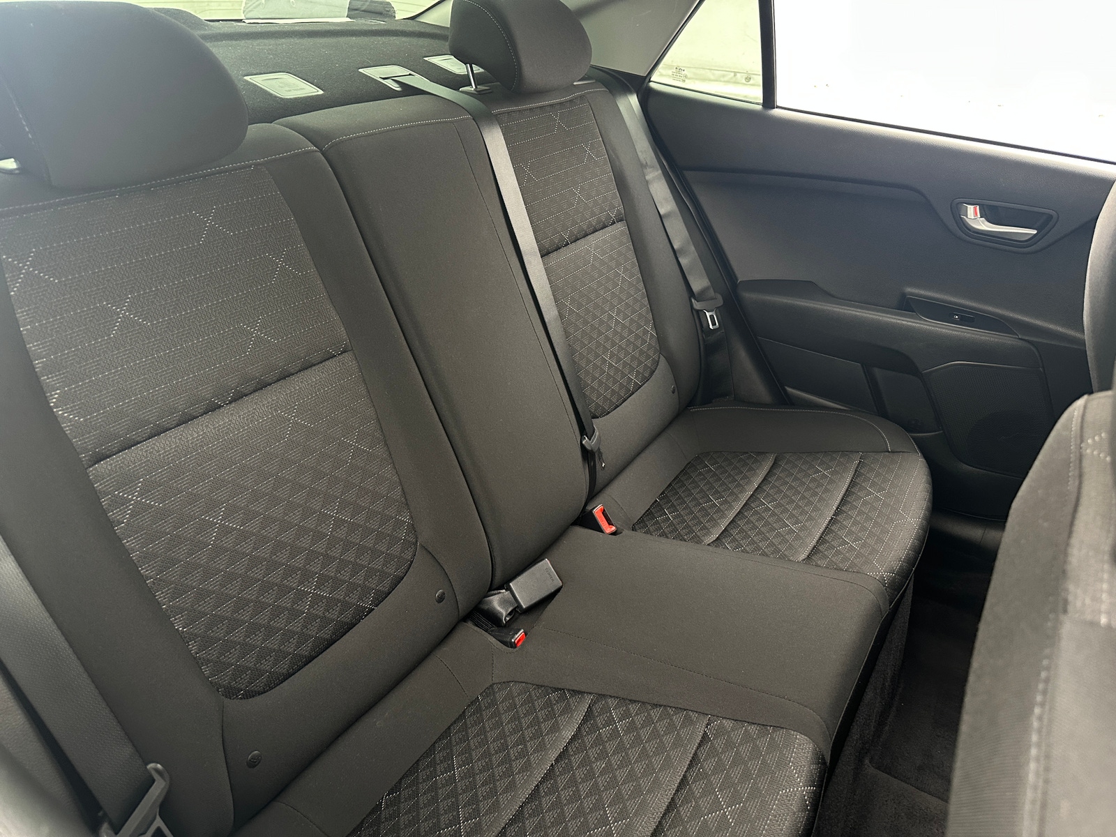 Thumbnail: 2023 Kia Rio - 6