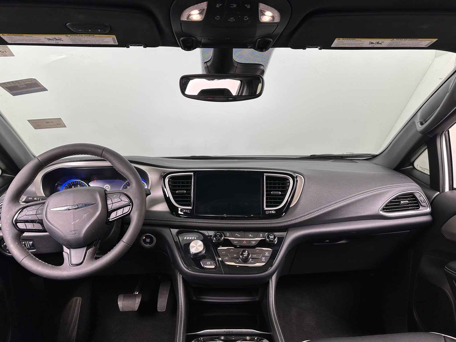 Thumbnail: 2024 Chrysler Pacifica - 2