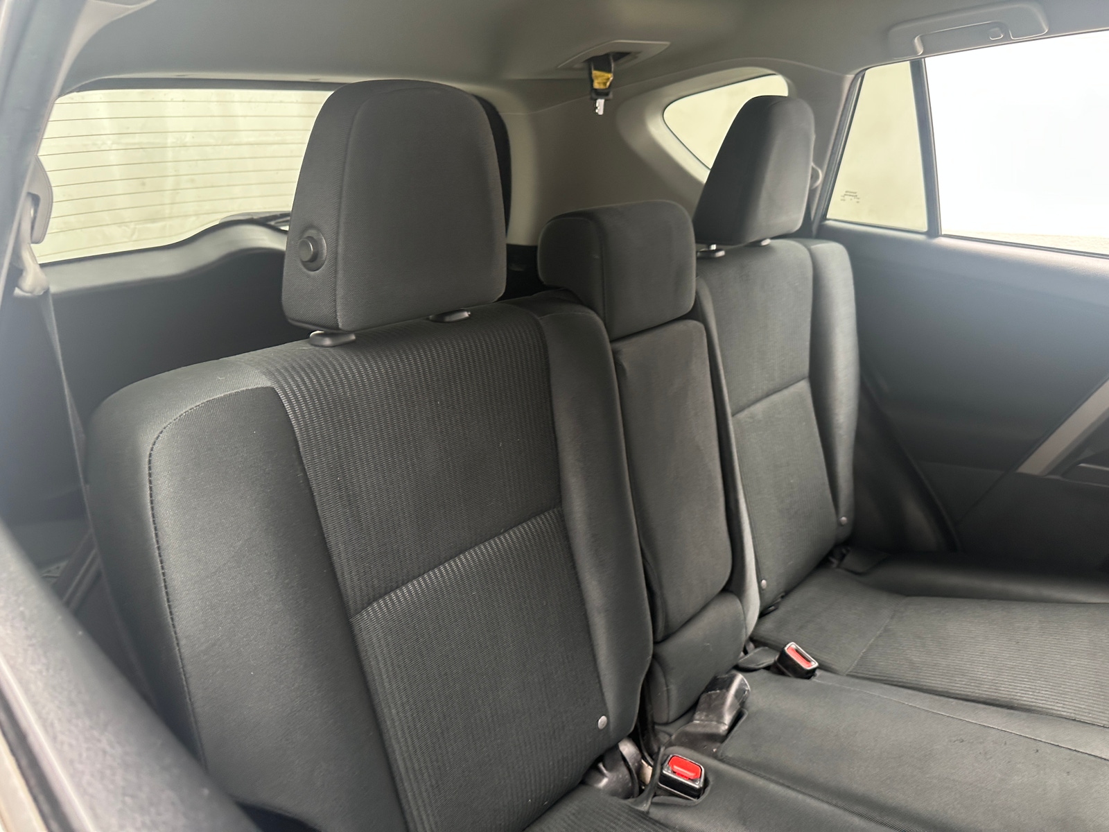 Thumbnail: 2018 Toyota RAV4 - 6