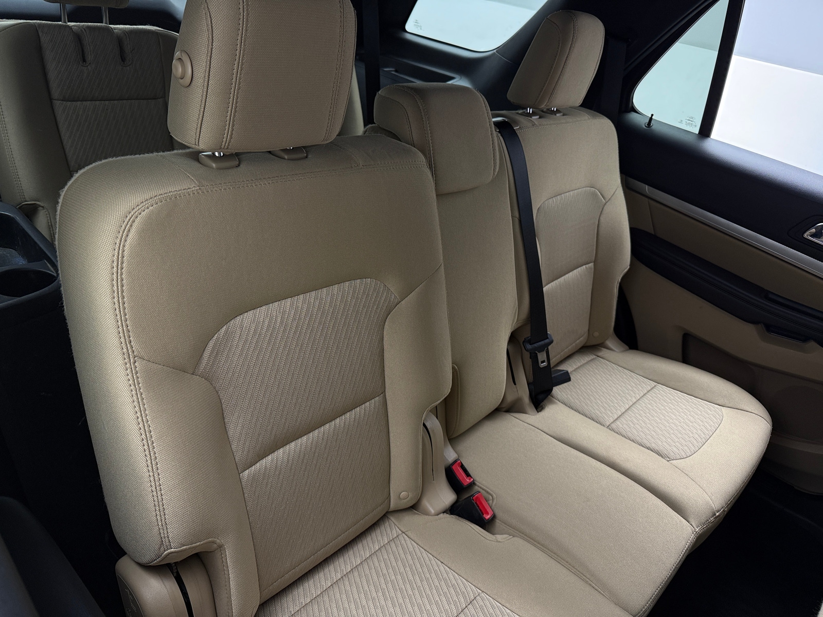 Thumbnail: 2017 Ford Explorer - 6