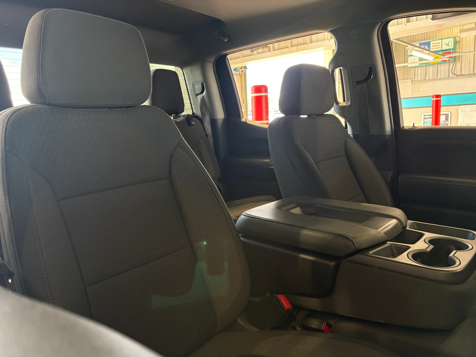 Thumbnail: 2022 Chevrolet Silverado 1500 - 2