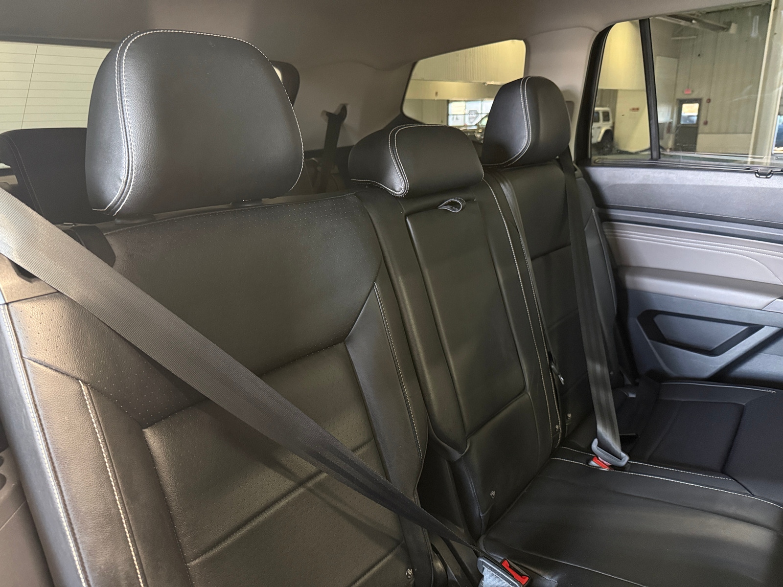 Thumbnail: 2022 Volkswagen Atlas - 5