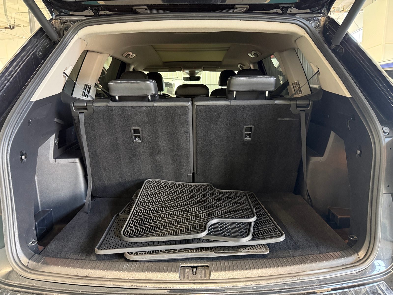 Thumbnail: 2022 Volkswagen Atlas - 6