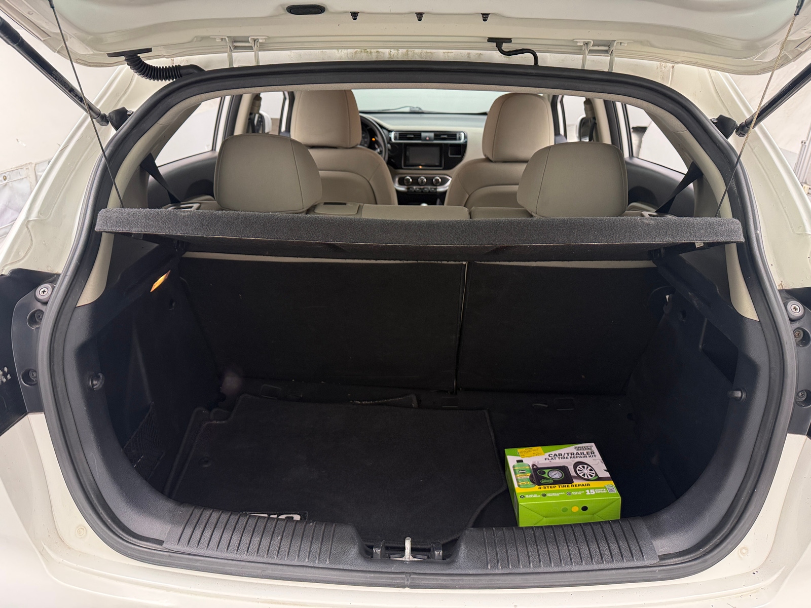 Thumbnail: 2016 Kia Rio - 7