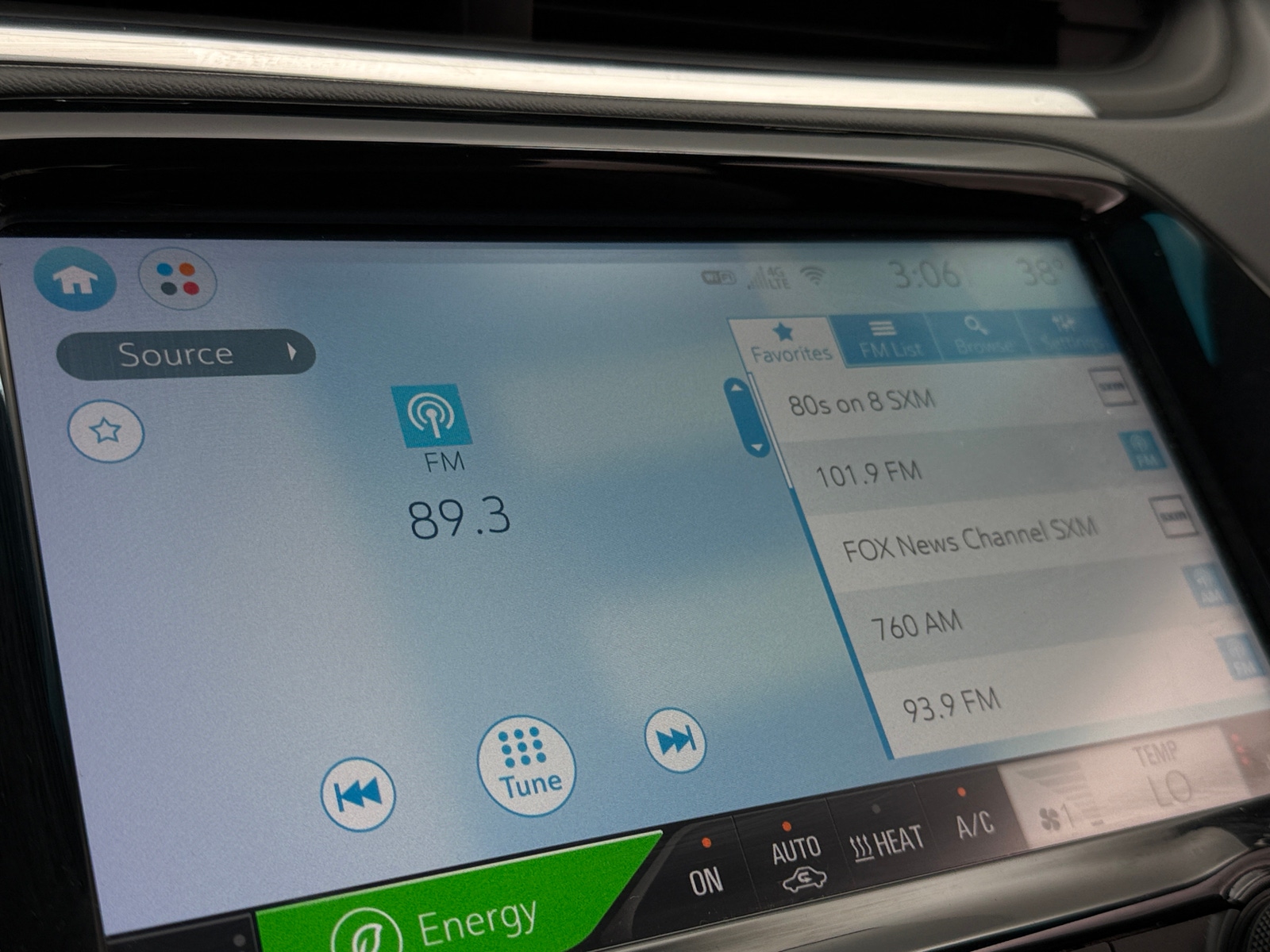 Thumbnail: 2020 Chevrolet Bolt EV - 4