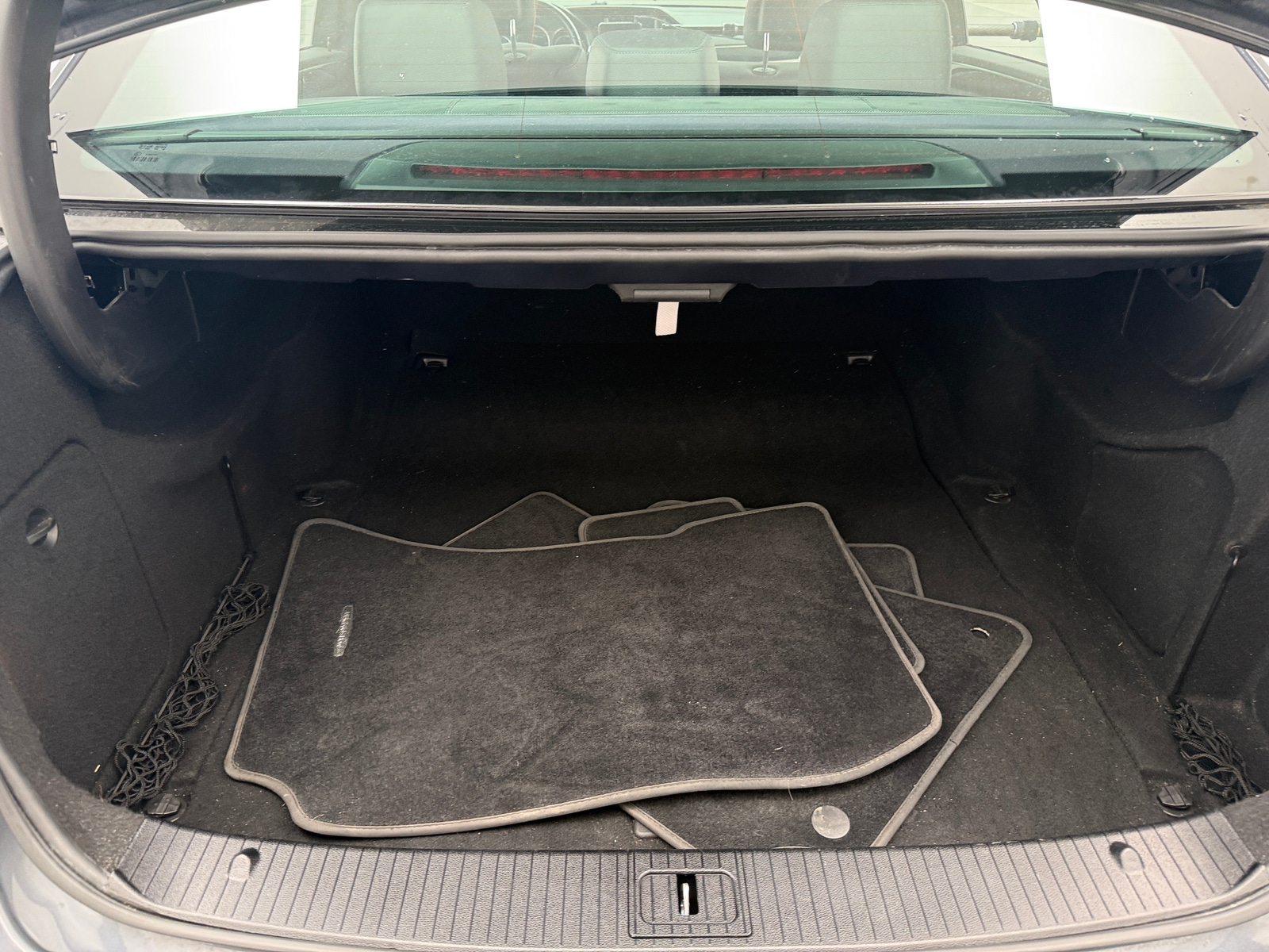 Thumbnail: 2011 Mercedes-Benz E-Class - 6