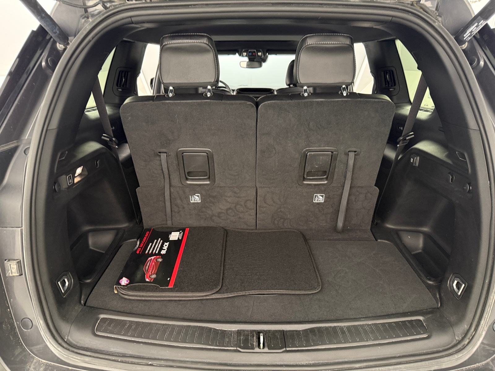 Thumbnail: 2023 Jeep Grand Cherokee L - 6