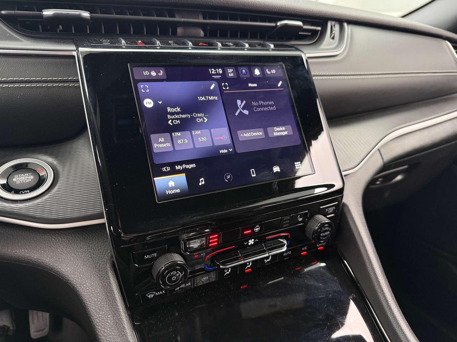 Thumbnail: 2023 Jeep Grand Cherokee L - 3