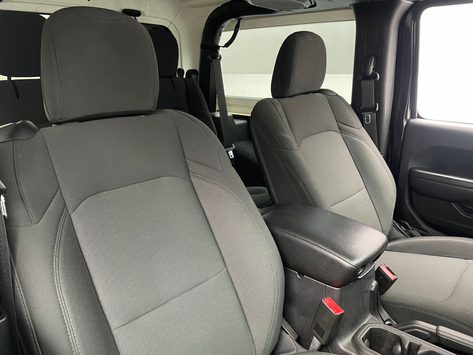 Thumbnail: 2019 Jeep Wrangler - 2