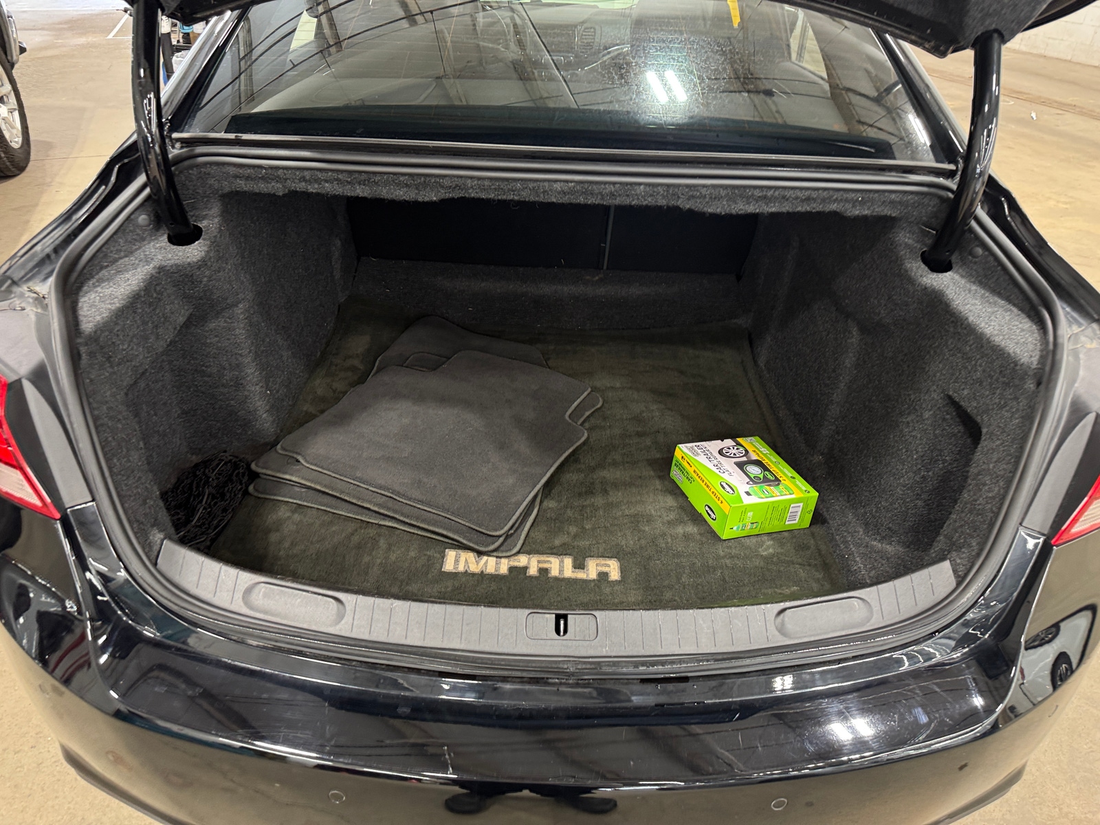 Thumbnail: 2014 Chevrolet Impala - 6