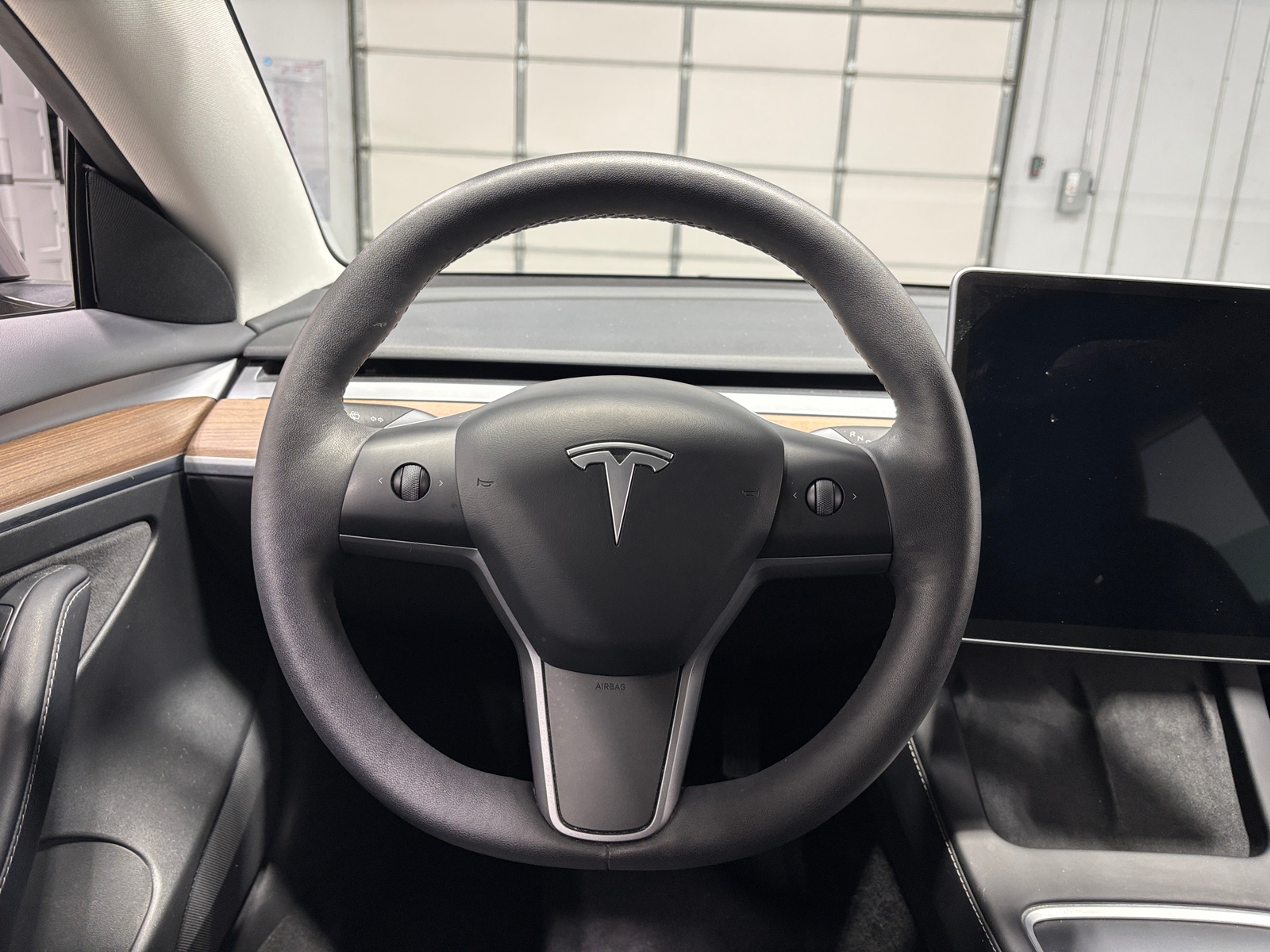 Thumbnail: 2023 Tesla Model 3 - 4