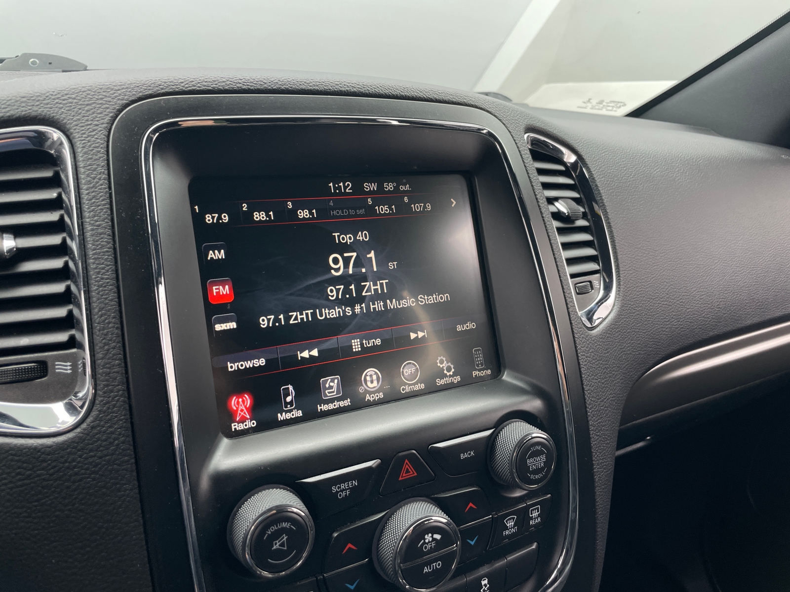 Thumbnail: 2016 Dodge Durango - 4