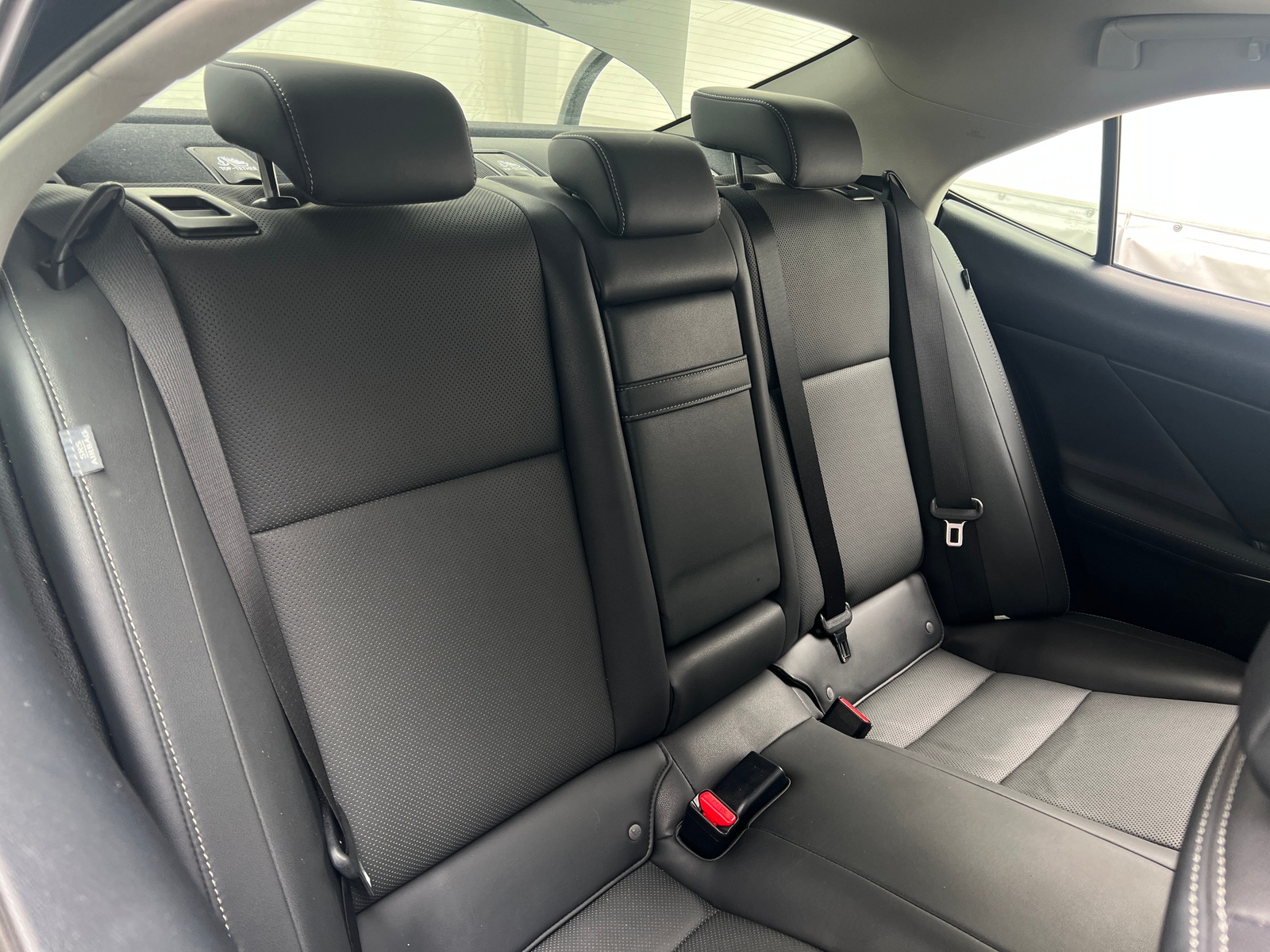 Thumbnail: 2019 Lexus IS - 5