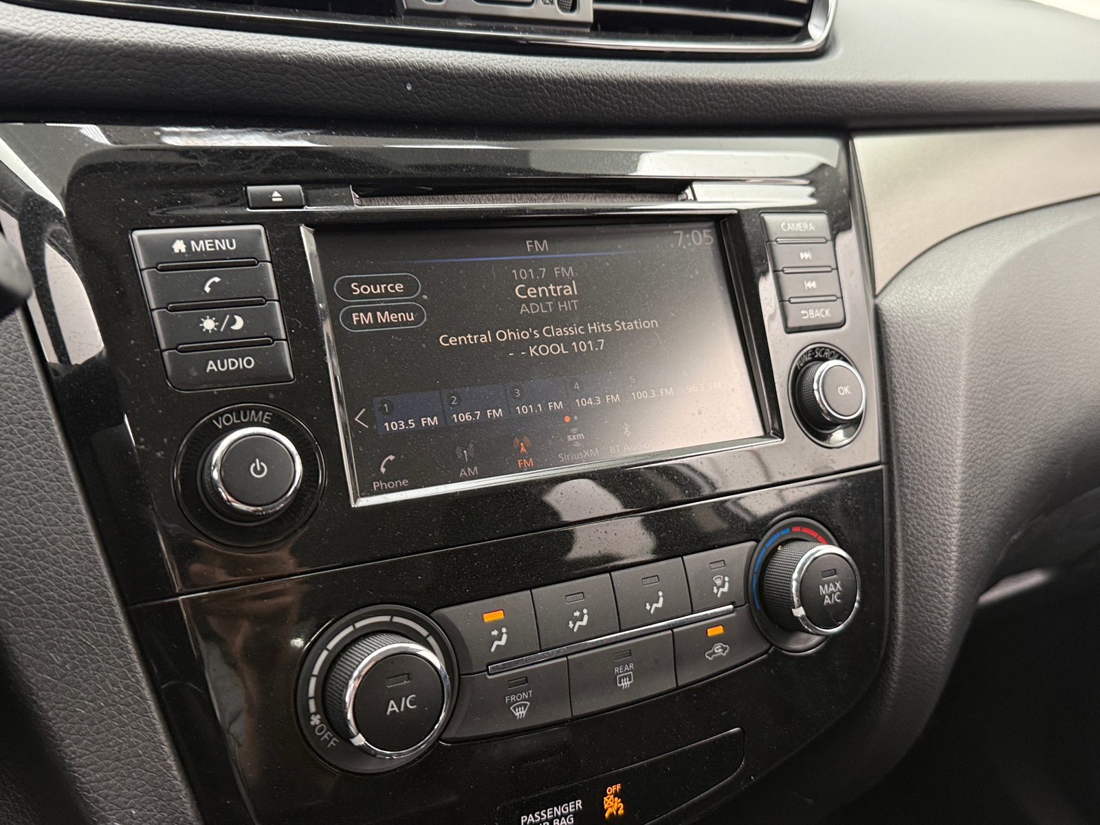 Thumbnail: 2019 Nissan Rogue Sport - 4