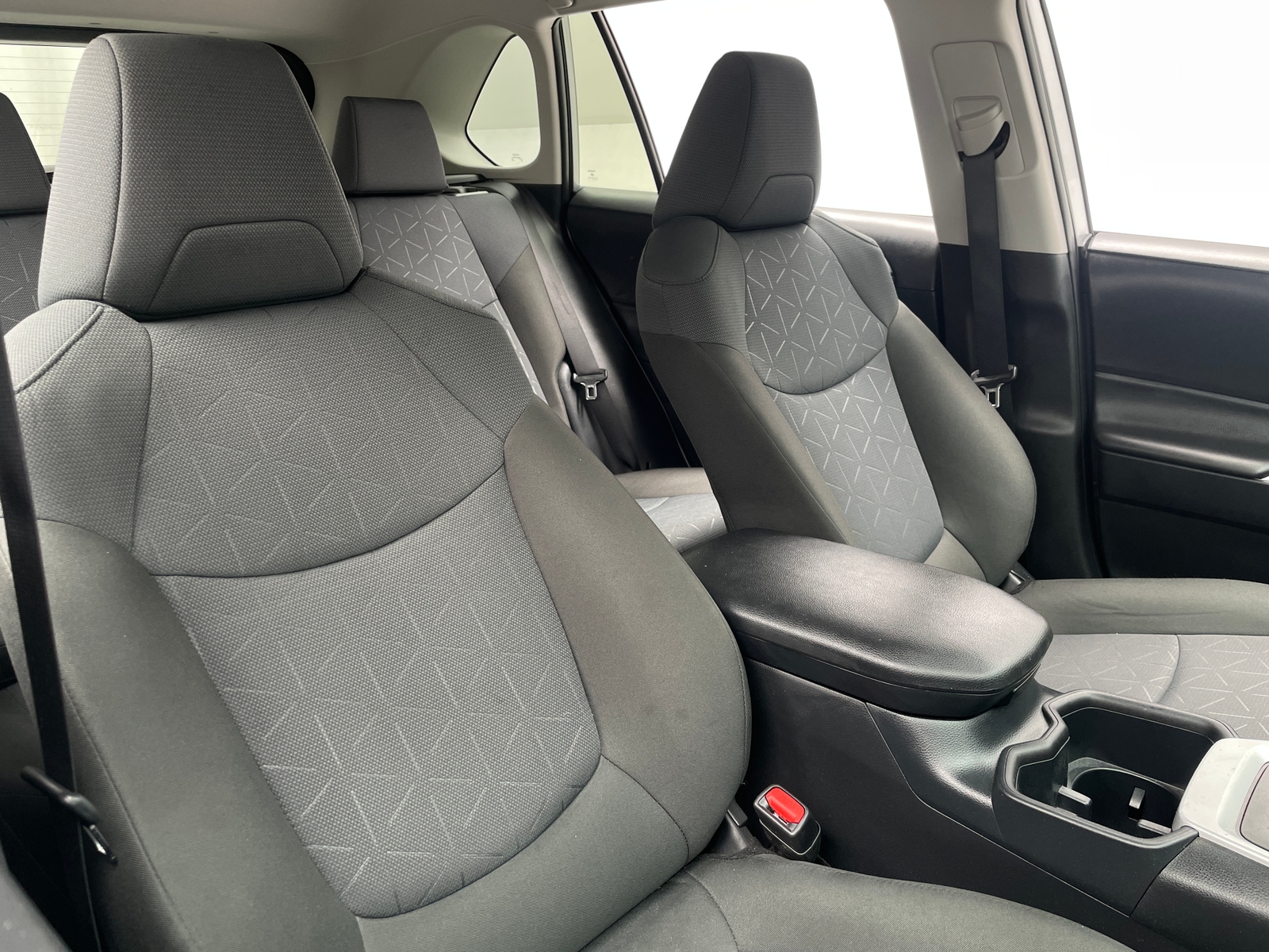 Thumbnail: 2025 Toyota RAV4 - 2