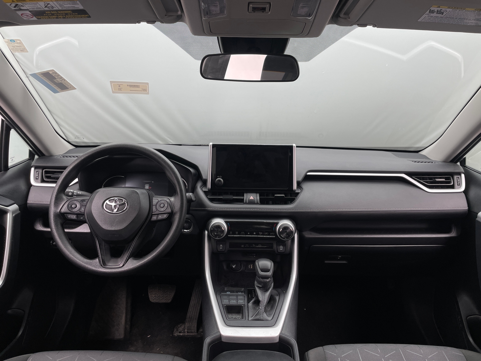 Thumbnail: 2025 Toyota RAV4 - 3