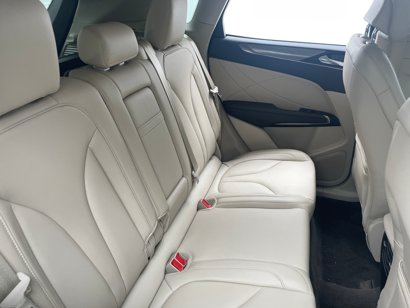 Thumbnail: 2018 Lincoln MKC - 5