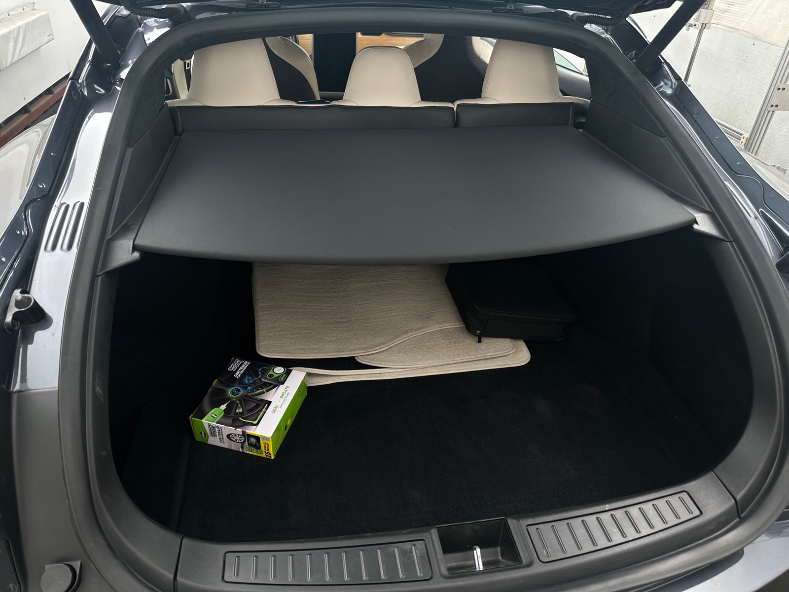 Thumbnail: 2019 Tesla Model S - 6