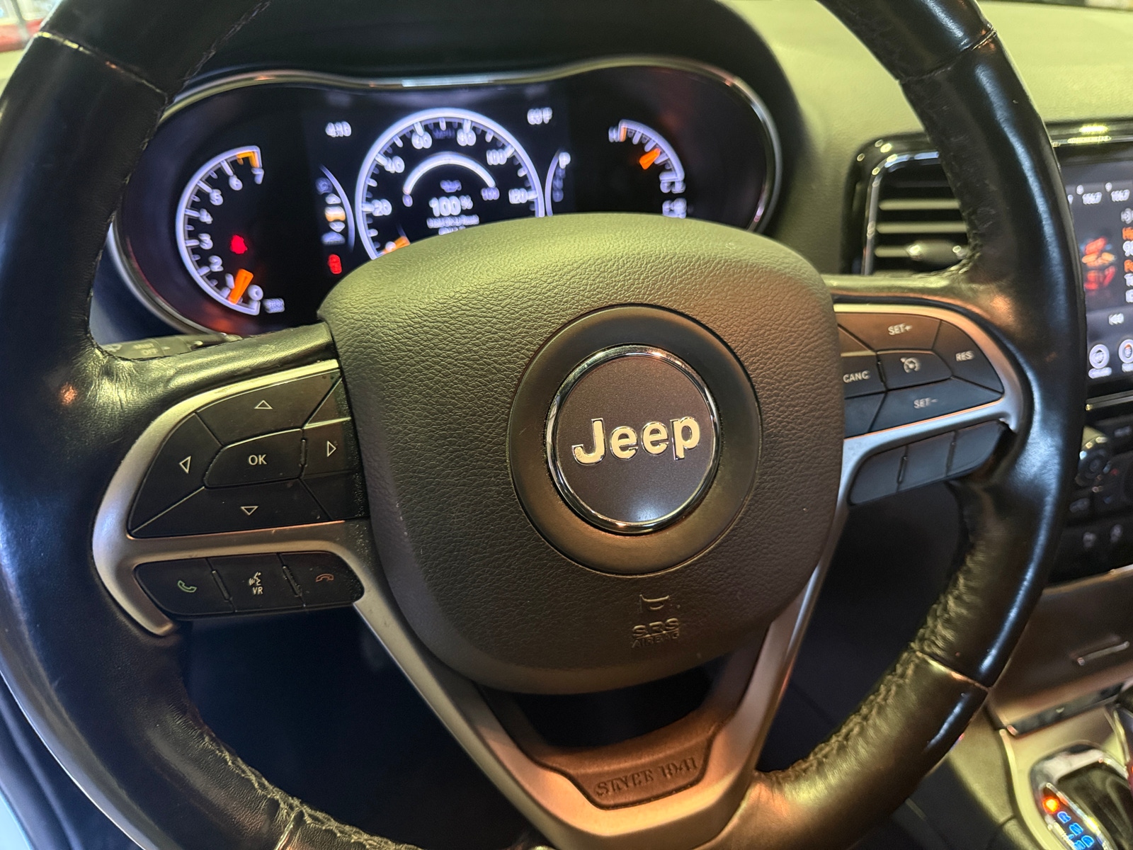Thumbnail: 2020 Jeep Grand Cherokee - 4