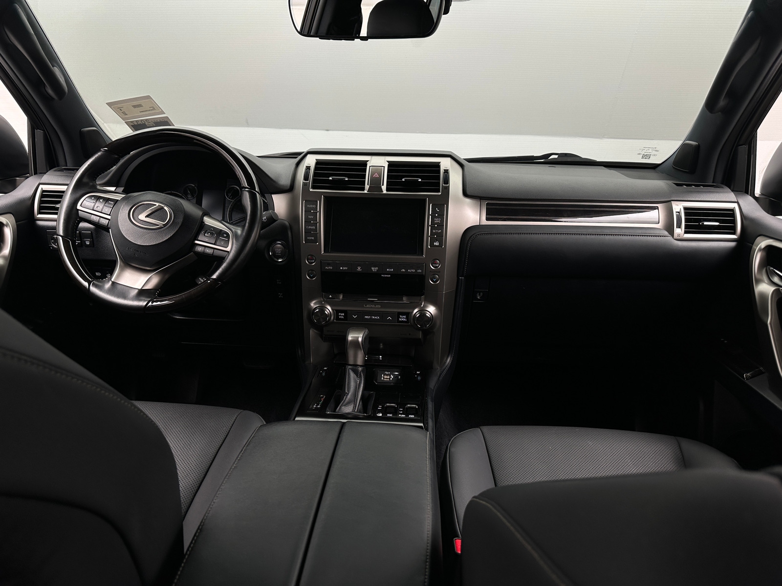 Thumbnail: 2021 Lexus GX - 2