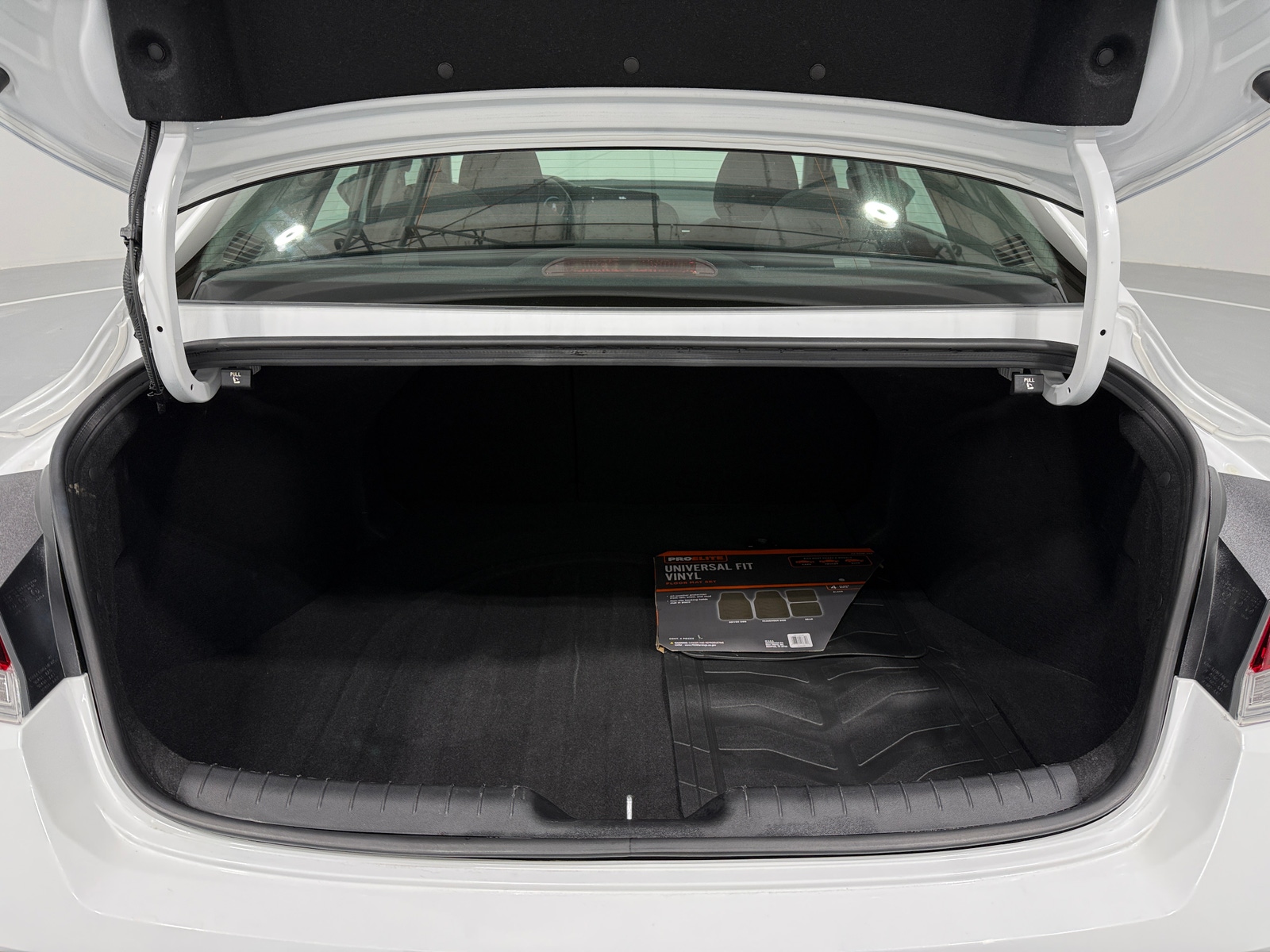 Thumbnail: 2025 Hyundai Elantra - 7