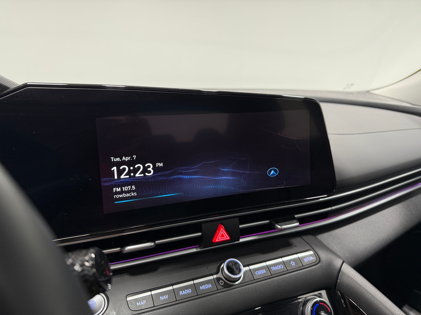 Thumbnail: 2025 Hyundai Elantra - 4