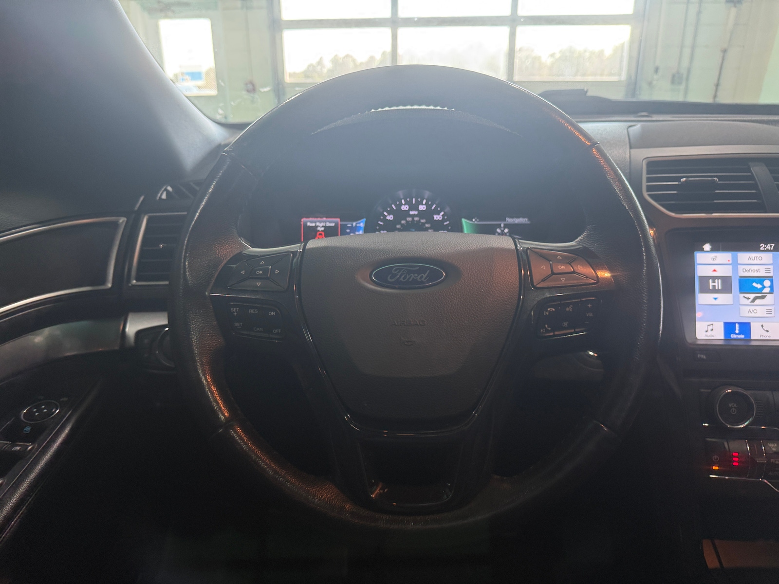 Thumbnail: 2017 Ford Explorer - 4