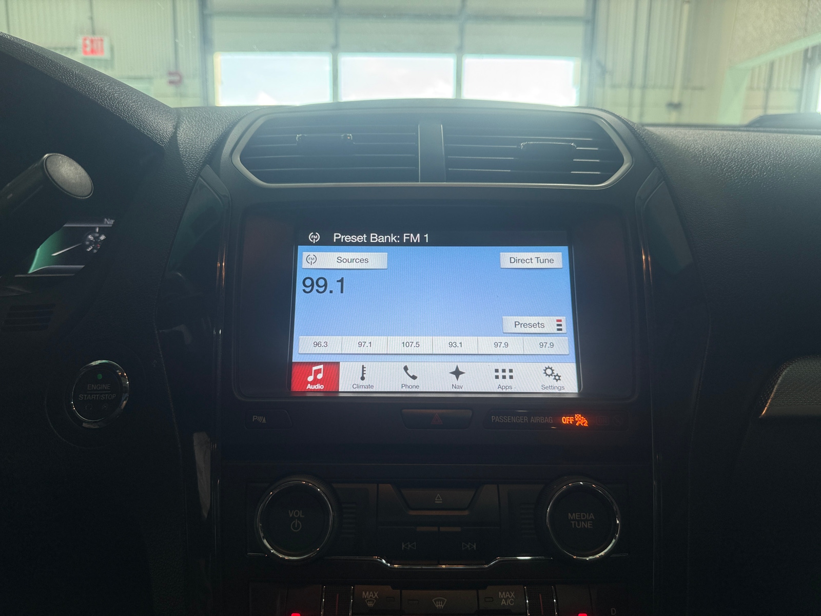 Thumbnail: 2017 Ford Explorer - 3