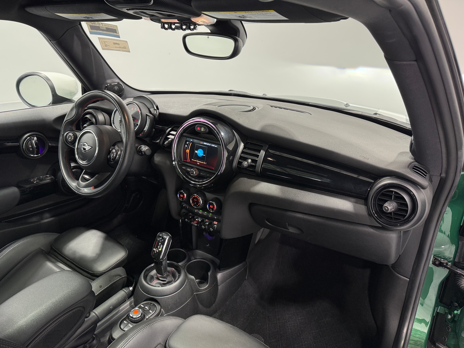 Thumbnail: 2020 MINI Cooper Hardtop - 2