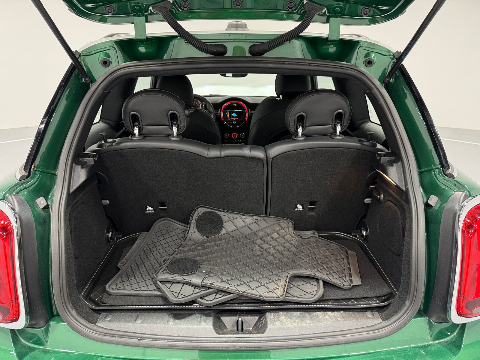 Thumbnail: 2020 MINI Cooper Hardtop - 6