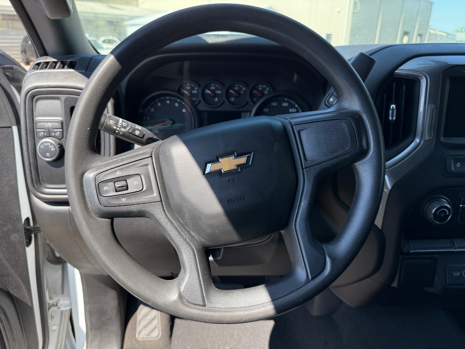 Thumbnail: 2023 Chevrolet Silverado 2500 - 5