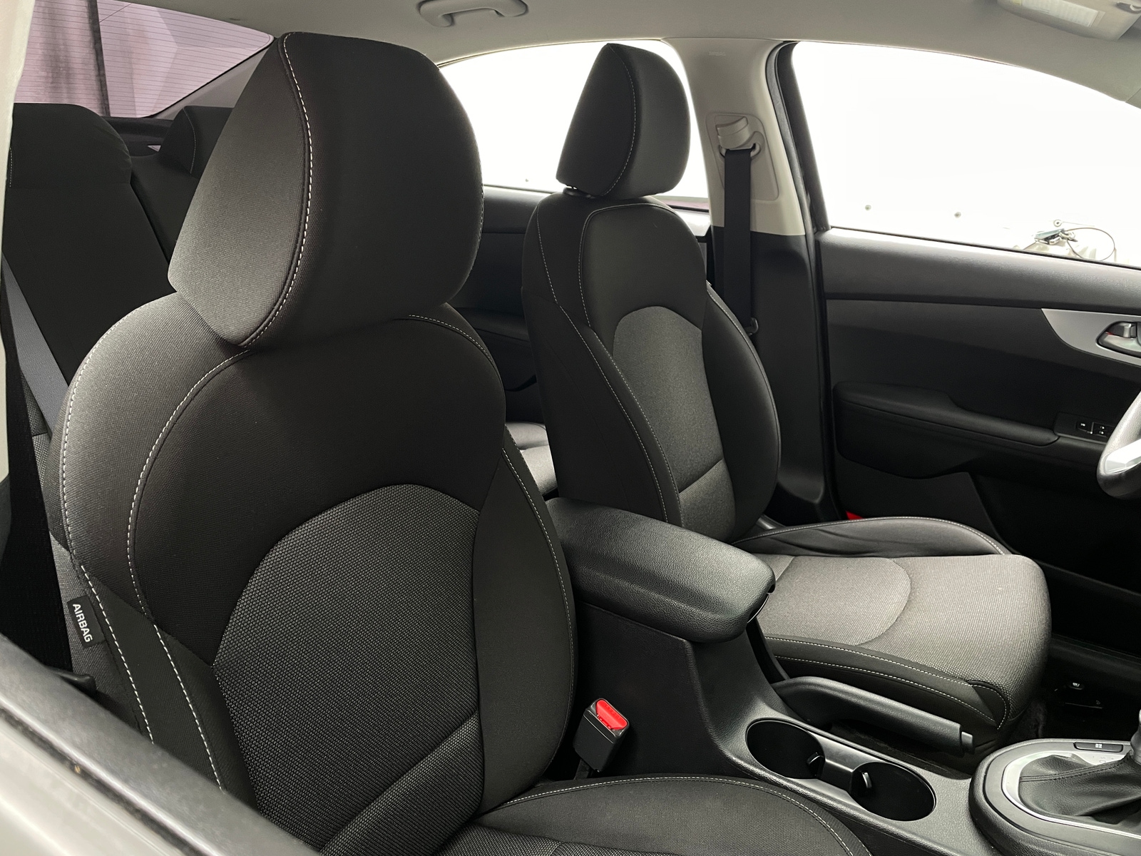 Thumbnail: 2022 Kia Forte - 2