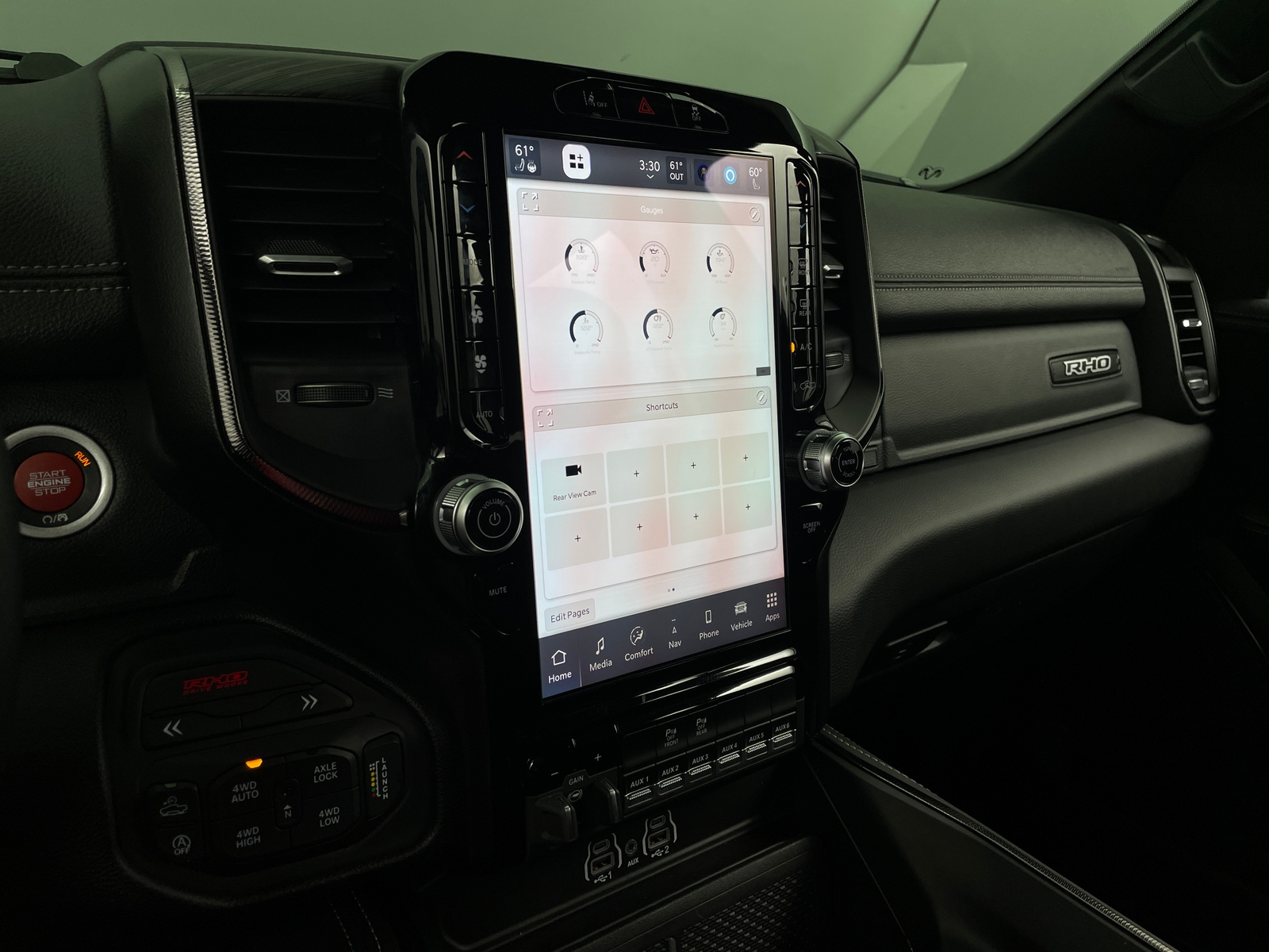 Thumbnail: 2026 RAM 1500 - 3