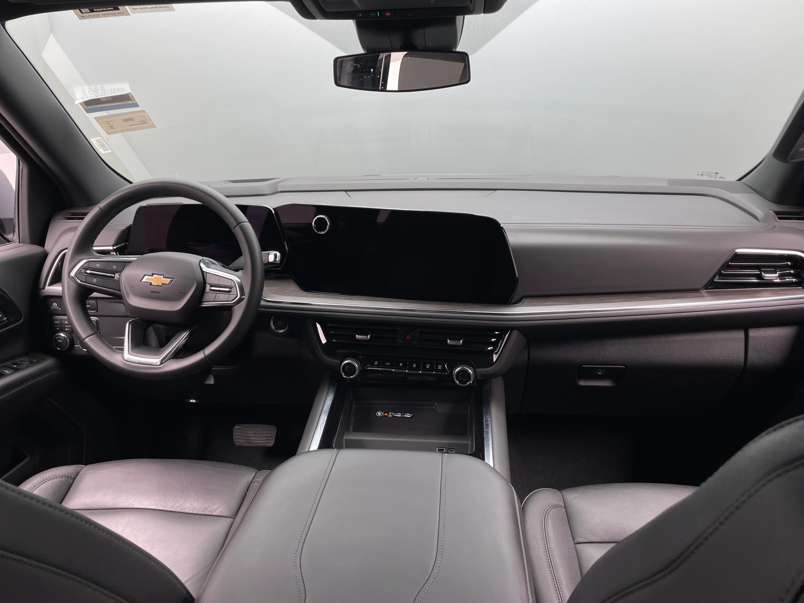 Thumbnail: 2025 Chevrolet Tahoe - 2