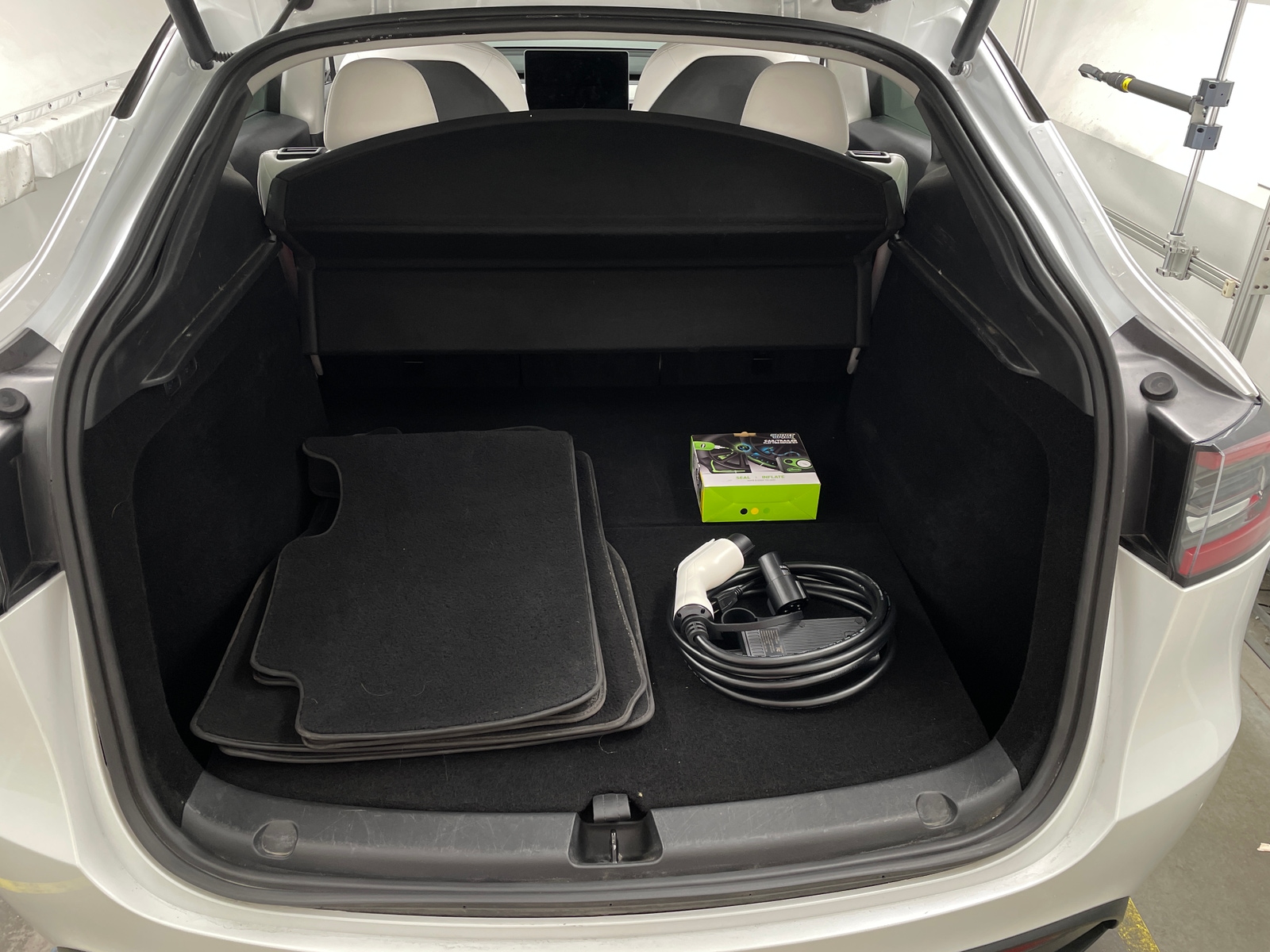 Thumbnail: 2025 Tesla Model Y - 6