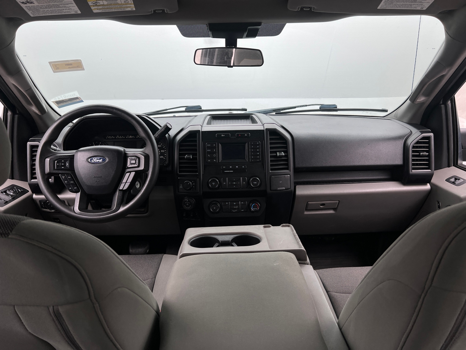 Thumbnail: 2019 Ford Econoline - 3