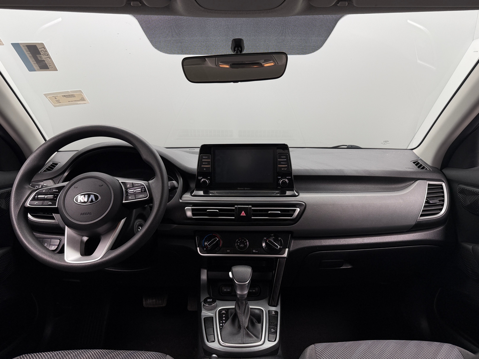 Thumbnail: 2021 Kia Seltos - 3