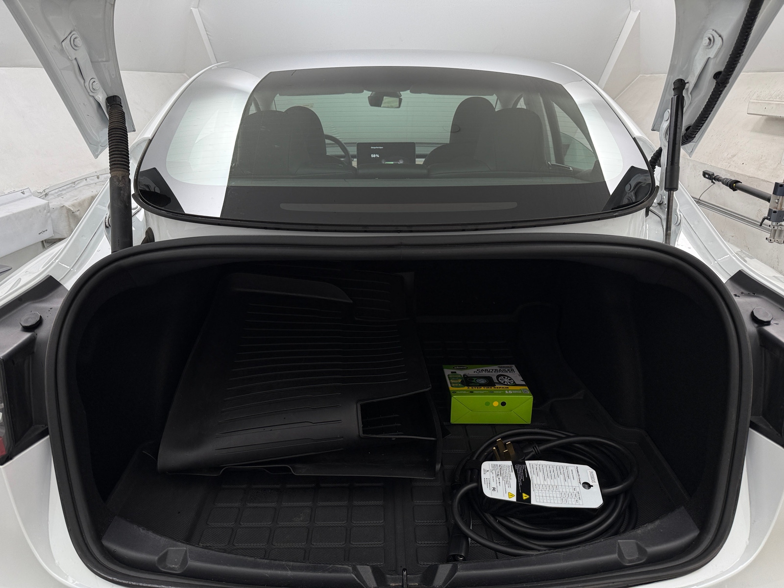 Thumbnail: 2023 Tesla Model 3 - 6